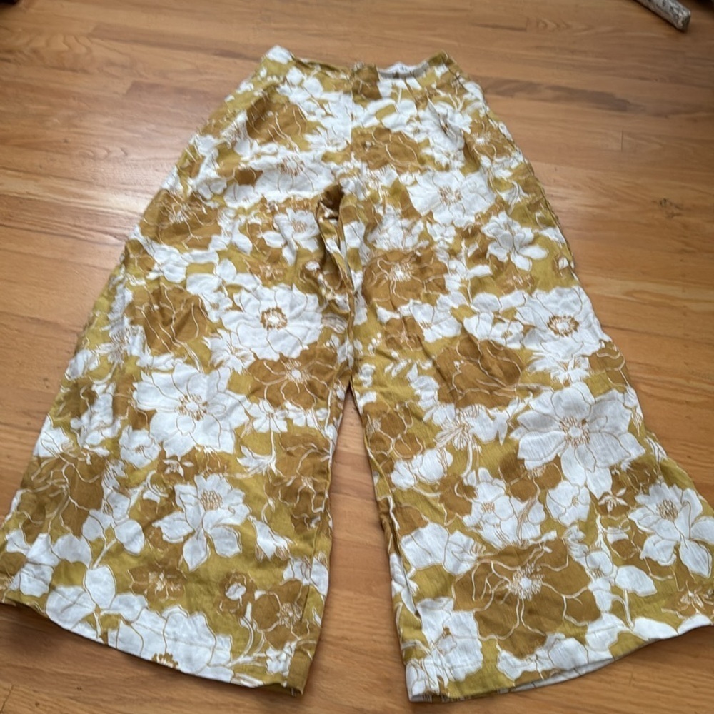 Anthropologie | Faithful the Brand Floral Wide Leg Linen Pants | Size 6 - Picture 2 of 10